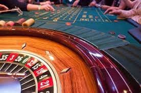 Studio live dealer awan4d dengan multi-kamera HD dan dealer profesional siap melayani pemain